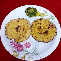 A picture of Makki ki Roti.