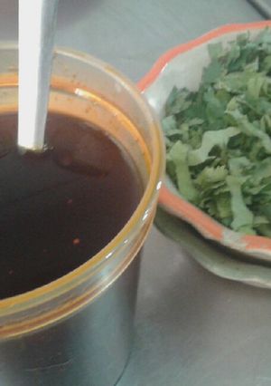 Una foto de Salsa de chile de árbol en aceite