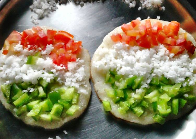 Mini tricolour suji uttappm