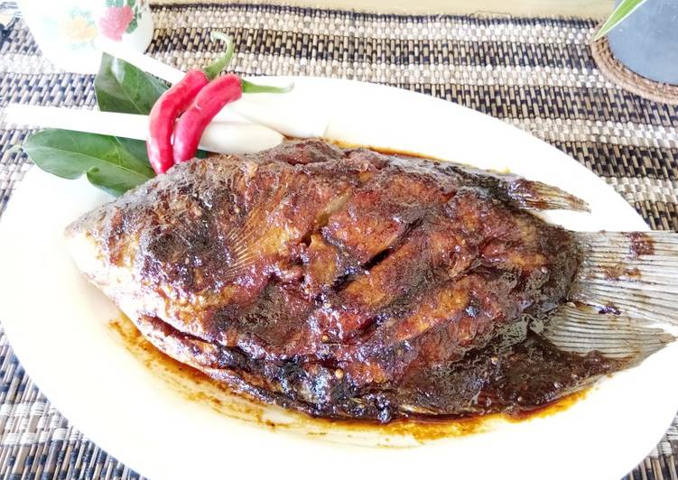 Bagaimana Menyiapkan Gurame bakar kecap, Menggugah Selera