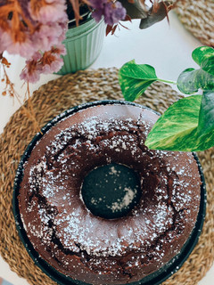 Una foto de Bizcocho de chocolate esponjoso