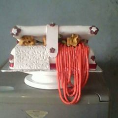 A picture of Traditional cake.