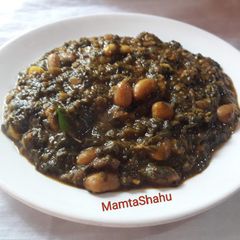 A picture of Aloo Cha Fatfata(Colocasia leaves Bhaji).