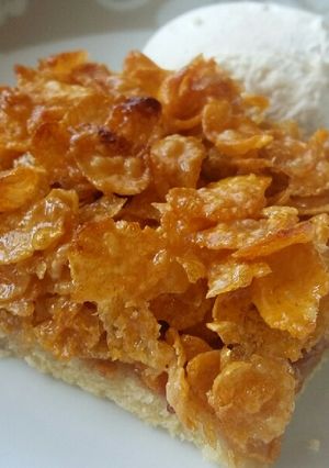 A picture of Vickys Cornflake Tart, GF DF EF SF NF.
