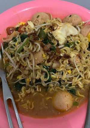 Foto resep Soto Mie (Mie Instan Rasa Soto)