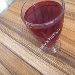 A picture of Zobo drink.