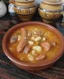 Белая фасоль с колбасками и мясом и овощами! (Fabada)