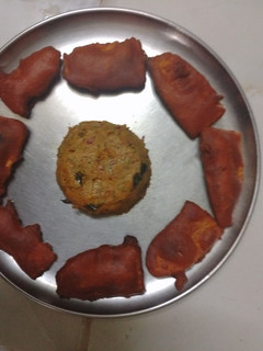 டீக்கடை வாழைக்காய் பஜ்ஜி செய்முறை முக்கிய புகைப்படம்