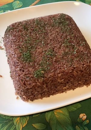 Une photo de Riz rouge aux herbes