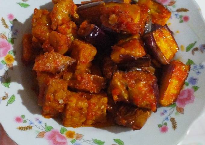 Cara Gampang Menyiapkan Terong tempe balado simpel enak mudah yang Enak