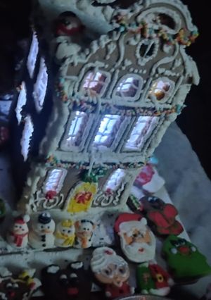 Una foto de Mi casita de jengibre!!🌆🌆🎄🎄