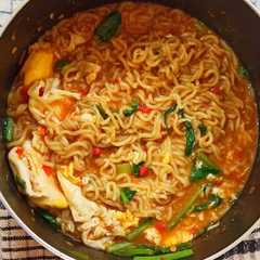 A picture of Indomie Tak Pernah Salah.