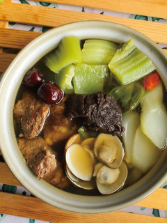 【老菜脯刈菜菜心排骨湯】小寒節氣燉湯,湯頭清爽順口 的食譜成品照片