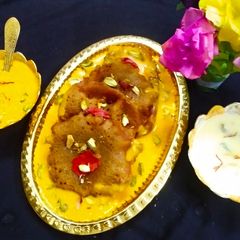 Royal Malpua with Mango Rabdi A picture of Royal Malpua with Mango Rabdi.