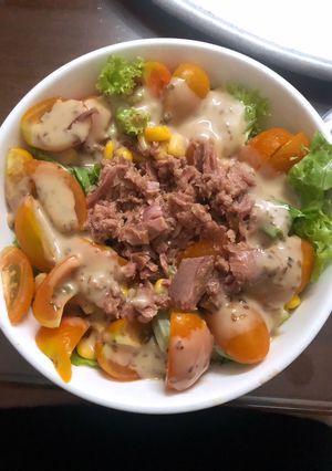 Hình của món Salat cá ngừ 🐟🥗.
