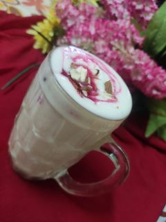 एप्पल बनाना शेक (Apple Banana Shake Recipe In Hindi) रेसिपी मुख्य फोटो