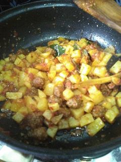 Foto resep Balado kentang bola daging