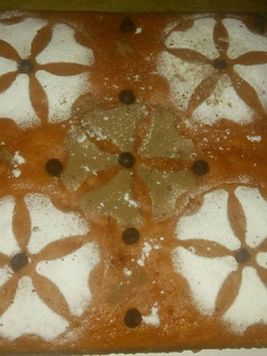 Una foto de Bizcochuelo de flan de dulce de leche y yogurt