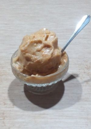 Una foto de Helado de albaricoque, solo dos ingredientes