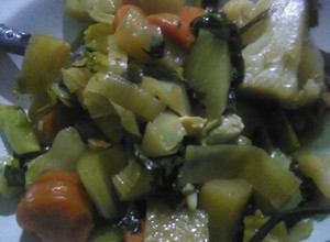 Una foto de Pollo con verduras estilo comida china