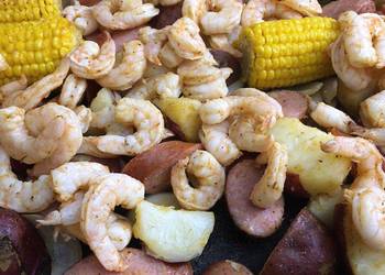 Easy Prepare Recipe Sheet pan shrimp boil Home Style