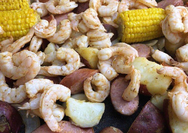 Sheet pan shrimp boil