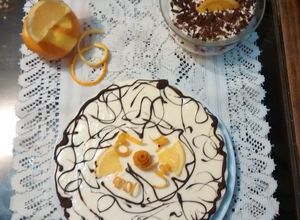 Foto principal de Tarta "aromas de azahar" parfait de chocolate blanco y naranja. receta propia