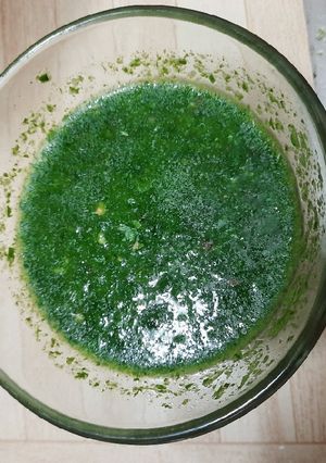 A picture of Green Chutney.