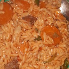 A picture of Pasta rice jollof.