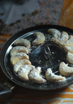 Foto resep Putri salju tanpa oven,tanpa Mixer tanpa cetakan