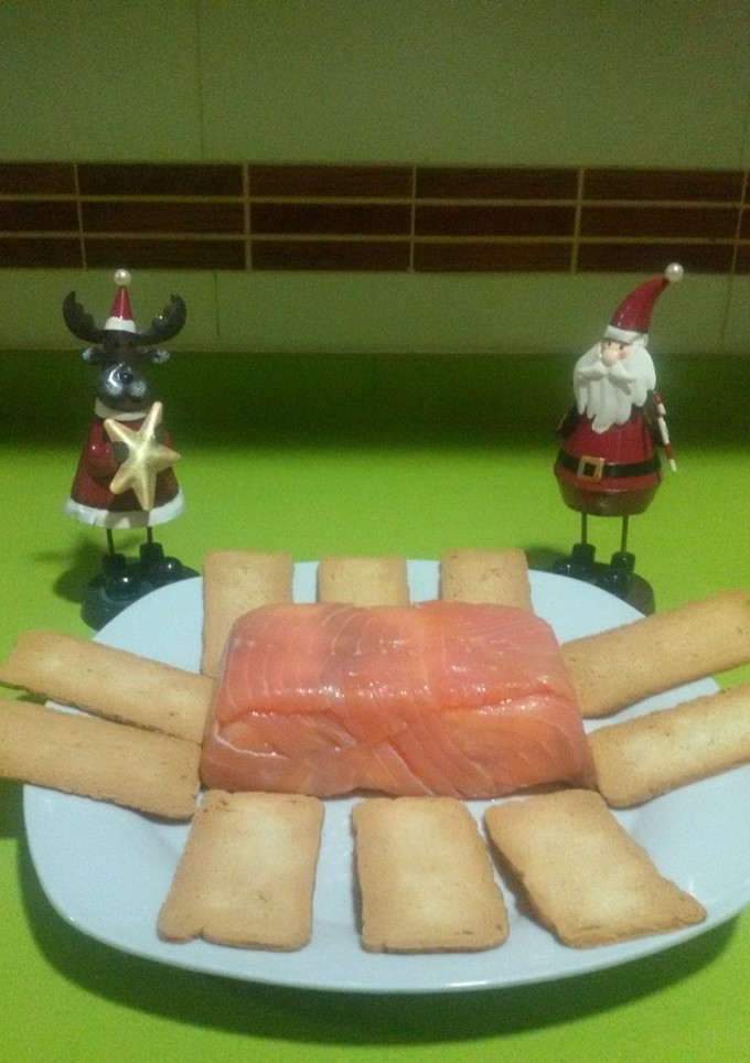 Una foto de Pastel de salmón ahumado y queso philadelphia con thermomix