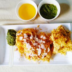 A picture of Surti Locho.