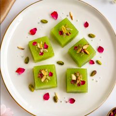 A picture of Bombay karachi halwa.