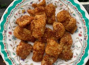 Hình của món Cá basa phi lê chiên sả ớt.