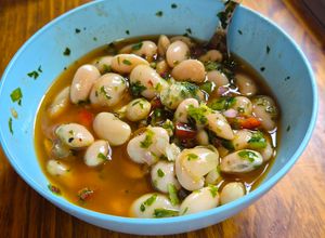 Una foto de Porotos a la Provenzal