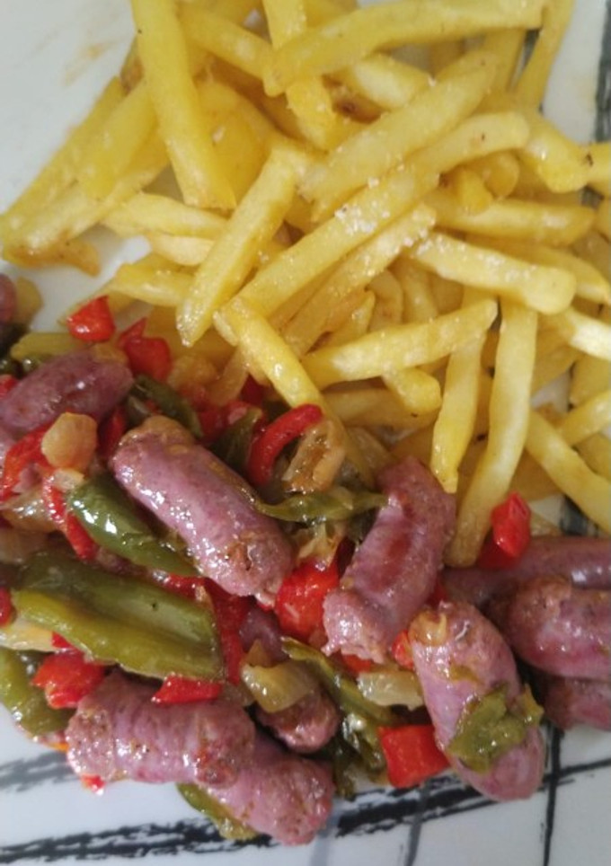 Una foto de Salchichas de cerdo con verdura