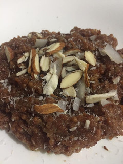 A picture of Sohan halwa.