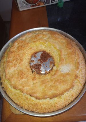 Una foto de Torta húmeda de naranja 🧡🍊