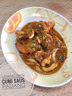 Foto resep Udang dan Cumi Saus Padang