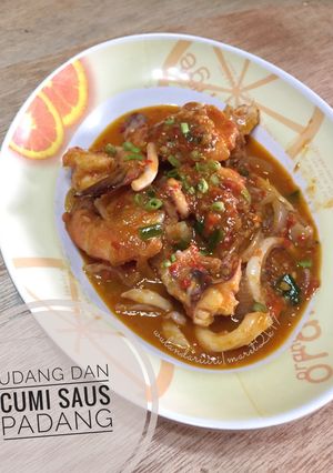 Foto resep Udang dan Cumi Saus Padang