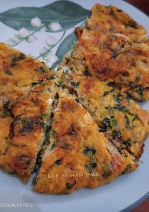 Foto resep Telur Dadar Padang Daun Kenikir