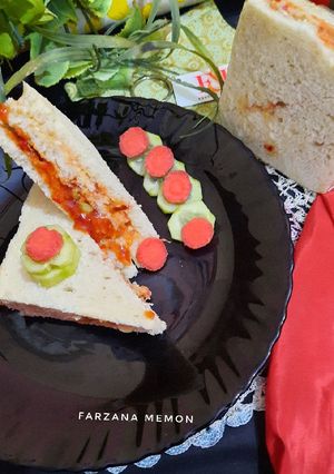 A picture of Club chicken sandwich.