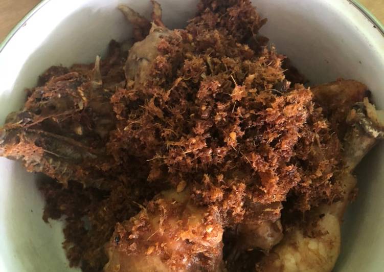 Resep Ayam goreng lengkuas oleh daryani ratna - Cookpad