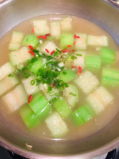 鮮味絲瓜湯 的食譜成品照片