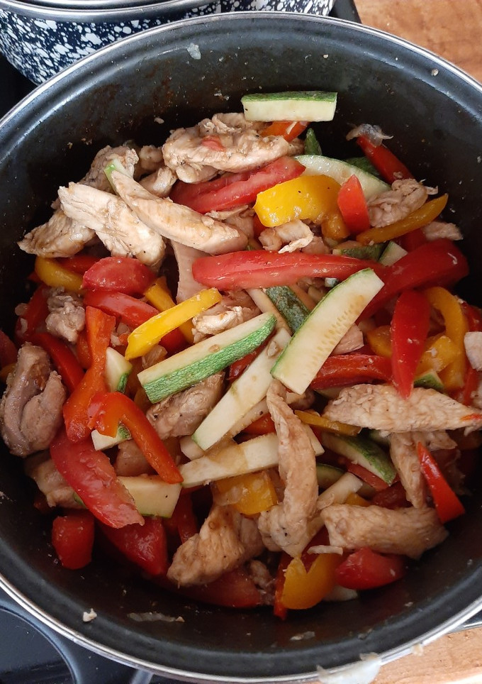 Una foto de Fajitas de pollo a mi estilo