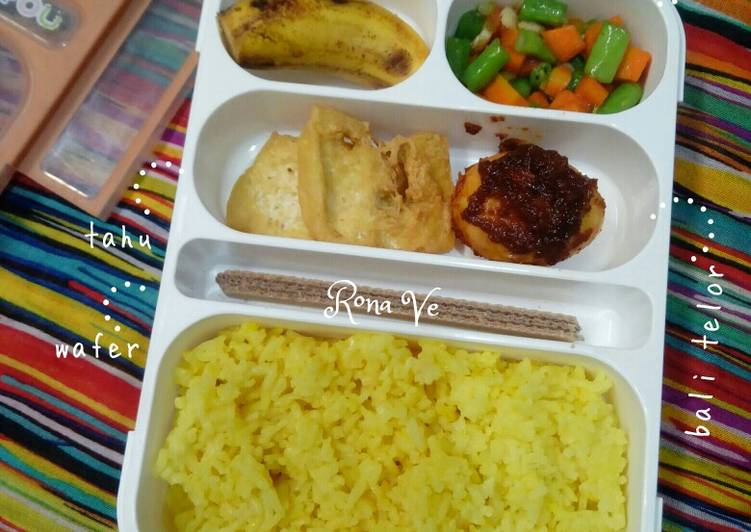 Nasi kuning magiccom