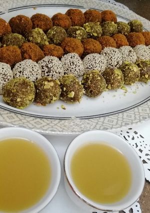 صورة لوصفة كرات التمر لذيذة