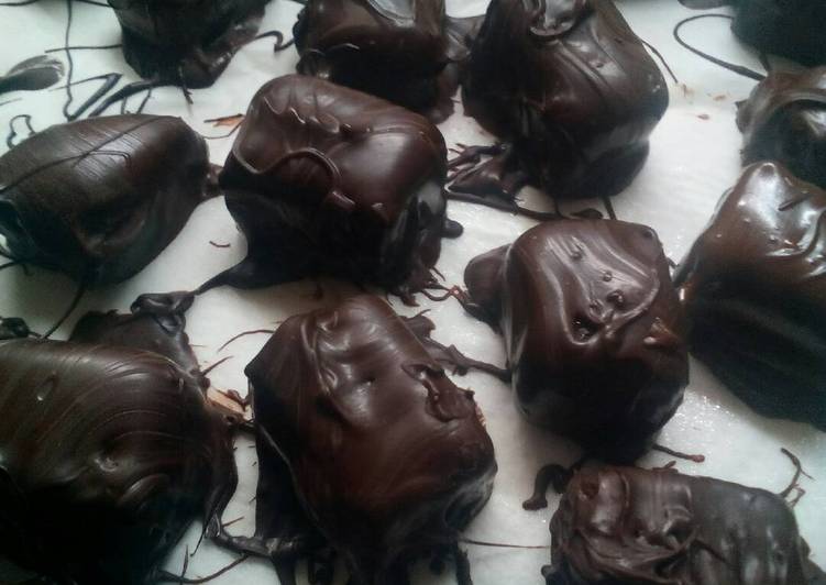 Steps to Prepare Speedy Marzipan chocolate candy