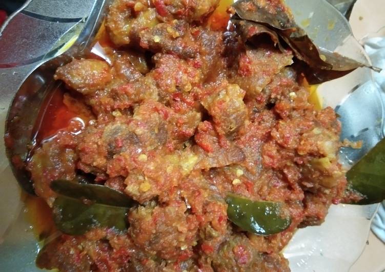 Kulit ayam balado