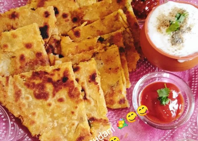 Easiest Way to Make Favorite Healthy breakfast Potato 😋 onion Paratha 😋💐